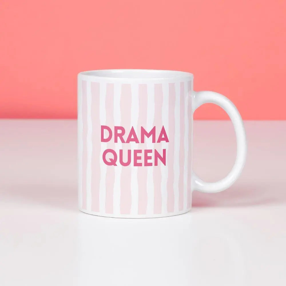 Mug famille - Drama Queen Effet WOW