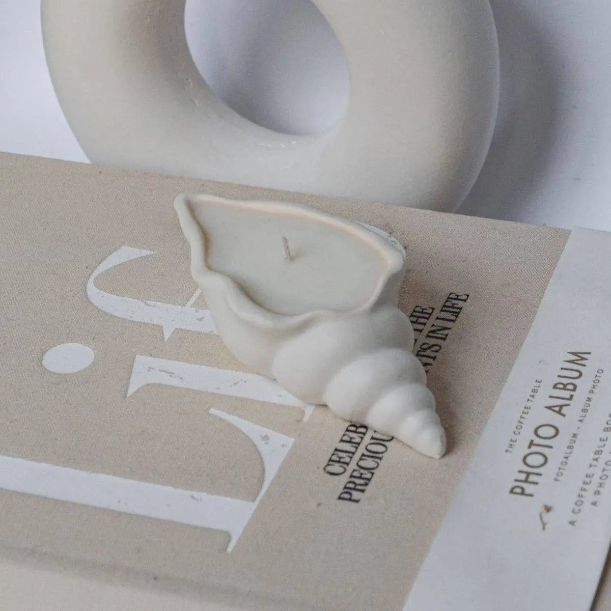 Bougie coquillage – Senteur Ambre Chaud
