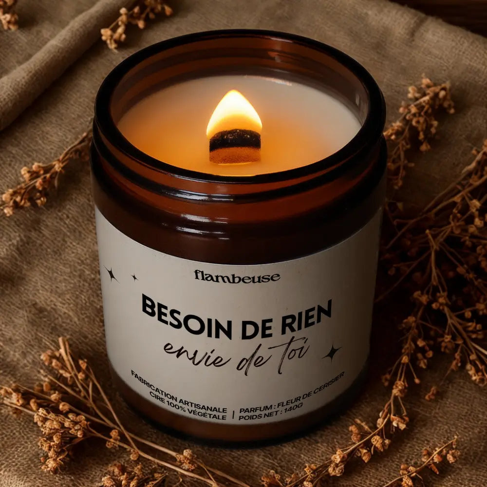 Bougie parfumée “Besoin de rien envie de toi" Flambeuse